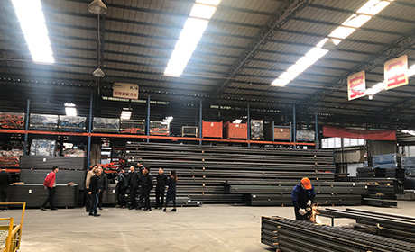 精湛工藝 | 專業(yè)技術(shù) | 線切割機(jī)床