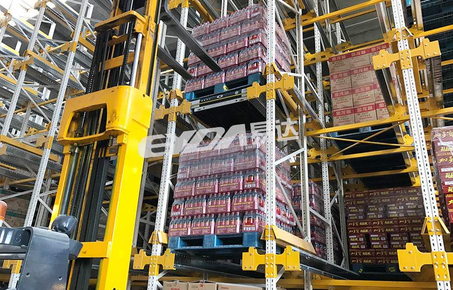 自動(dòng)穿梭車貨架