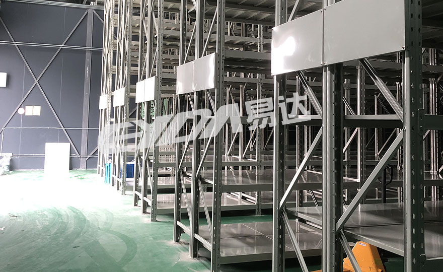 高位擱板式貨架